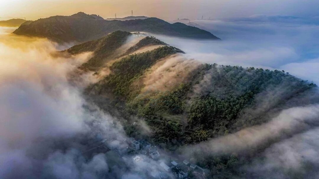 玉环芦浦百丈岩：309米山巅的“禅意光影场”(图4)