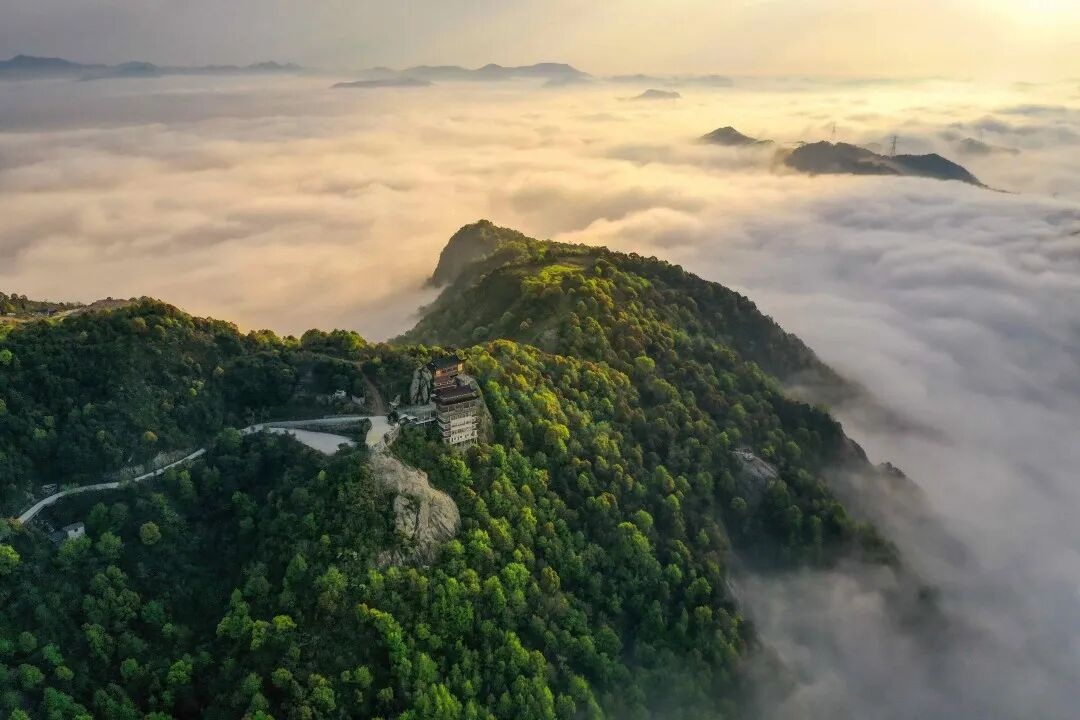 玉环芦浦百丈岩：309米山巅的“禅意光影场”(图6)