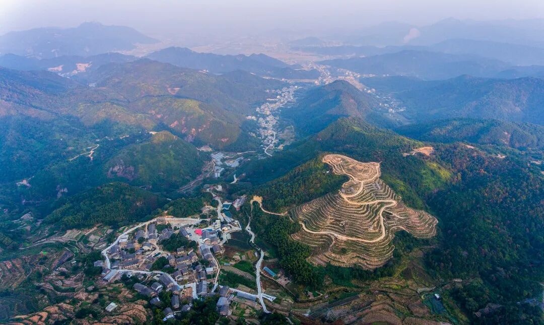 温岭温峤峨嵋山村：民宿集群×山水肌理，解锁田园治愈系影视外景新范式(图6)