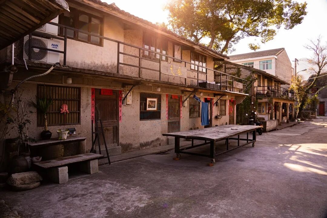 温岭石桥头三透里文创园：古建活化与文创烟火交织的“影视时光机”(图6)