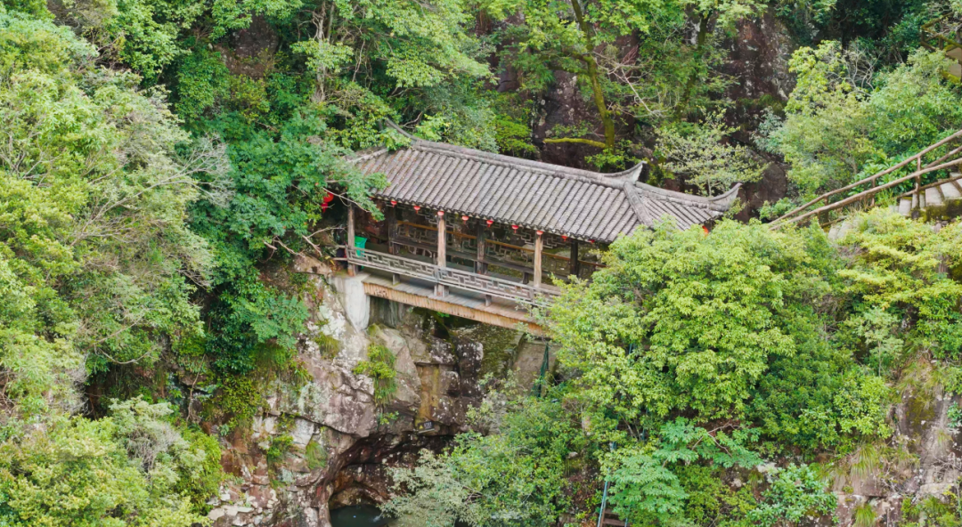 浙东十八潭：红色基因与自然瀑潭共生的影视外景地(图3)