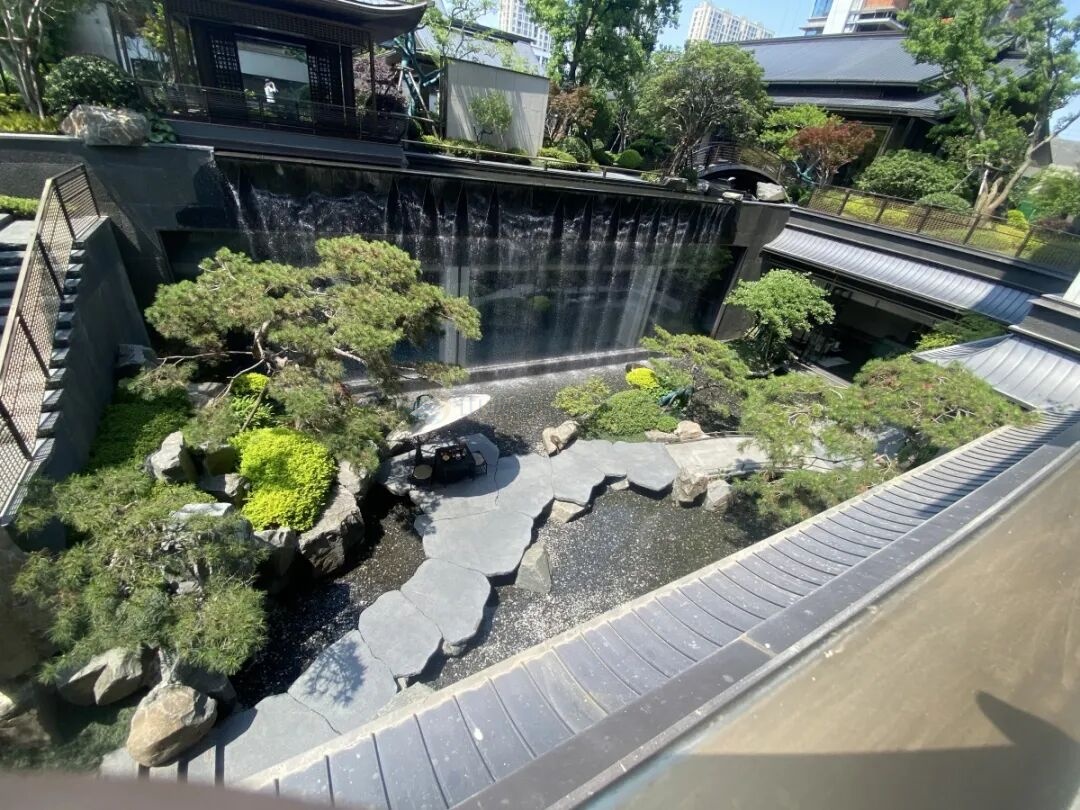 台州椒江这个新中式房产项目，藏着网剧的豪华场景建发璞云“新中式会所＋豪华大平层”(图3)