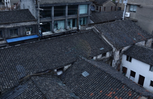玉环楚门老十字街：千年商埠的光影肌理与烟