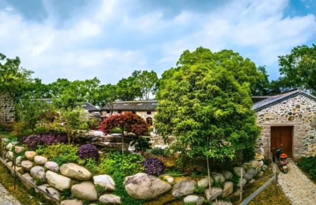 玉环龙溪镇山里村：山海石屋间的时光蒙太奇