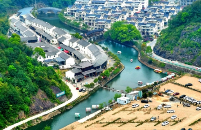 三门岩下潘村：“绿肺振兴”里的乡村片场